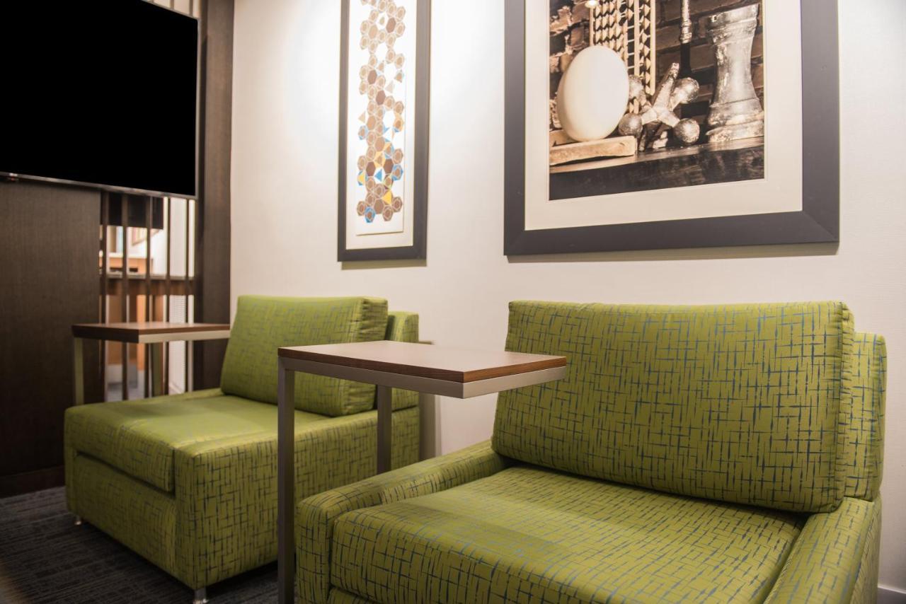 Holiday Inn Express & Suites Ruston By Ihg Buitenkant foto